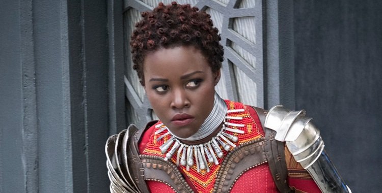 Lupita Nyong’o em montagem conceitual inspirada em Helena de Troia e Clitemnestra para o filme A Odisseia