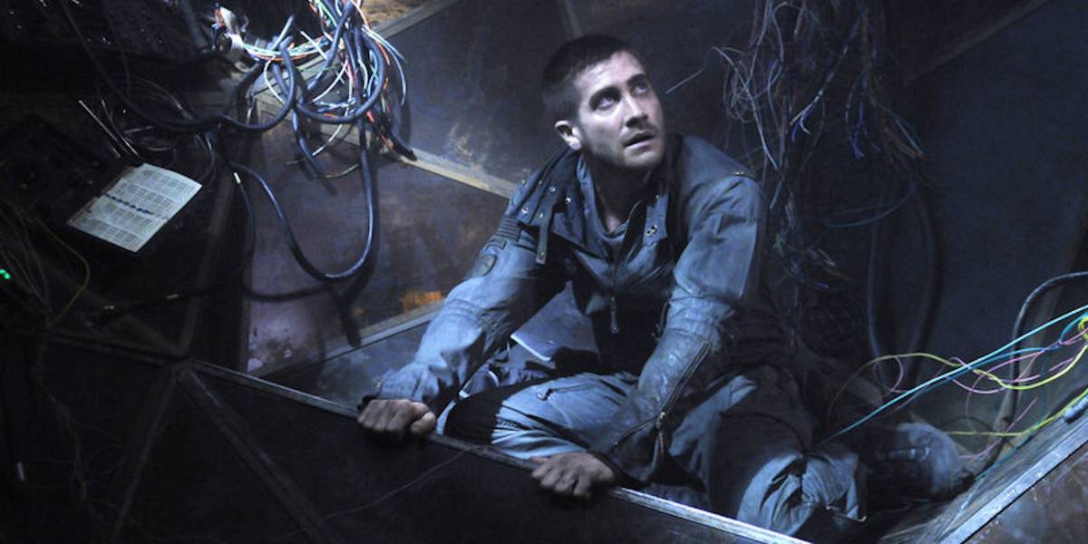 Jake Gyllenhaal está dentro da cápsula do Source Code.