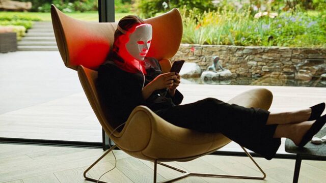 Bugonia é o sci-fi mais estranho de Lanthimos?