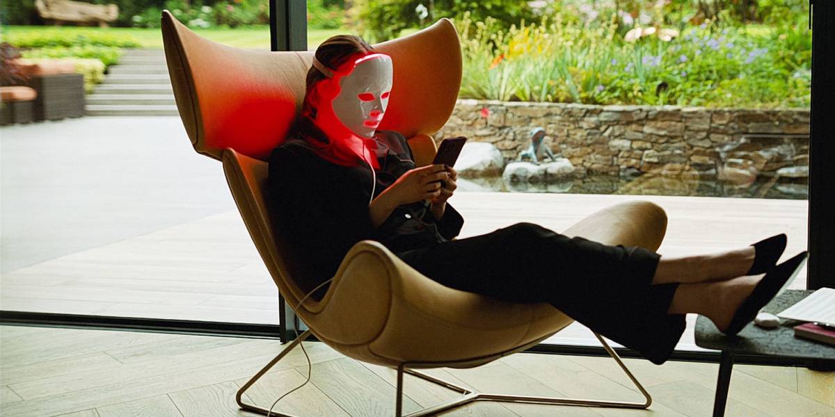Bugonia é o sci-fi mais estranho de Lanthimos?