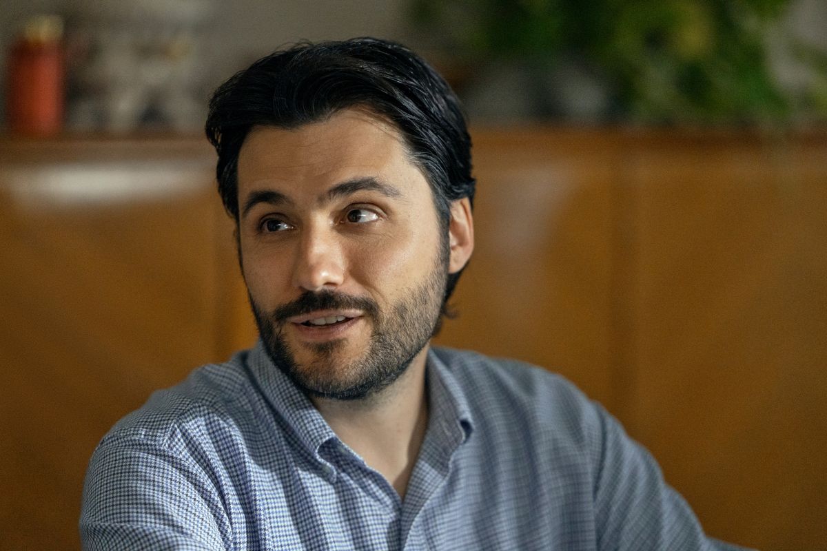 Antonio Gargiulo como Demetrio