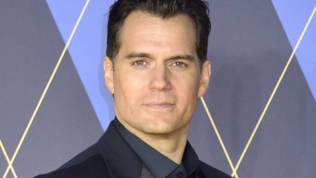 Na Zona Cinzenta afunda na estreia de Henry Cavill