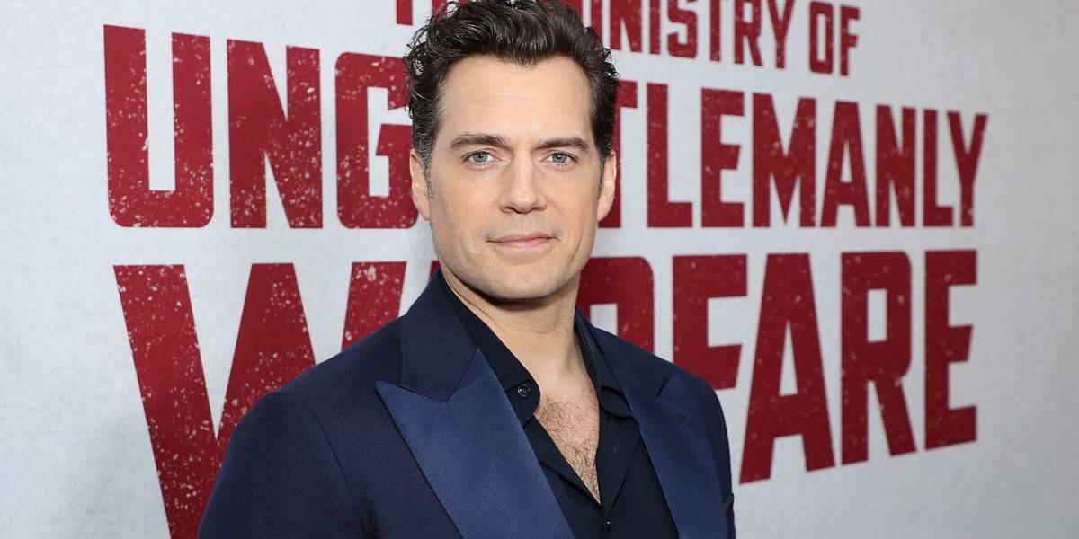 Voltron pula os cinemas e Henry Cavill perde escala