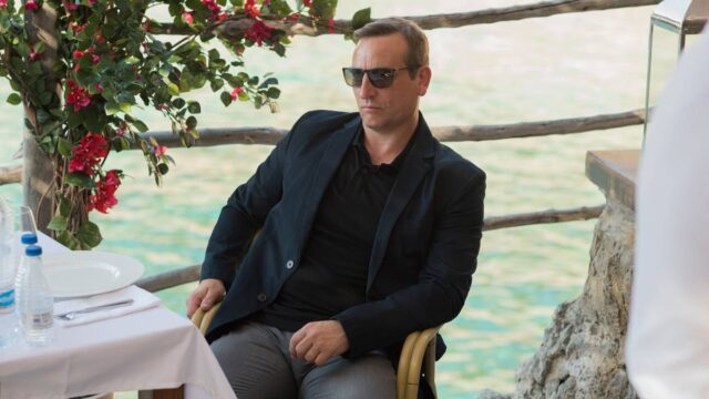 Legends vale a maratona? Série já está na Netflix