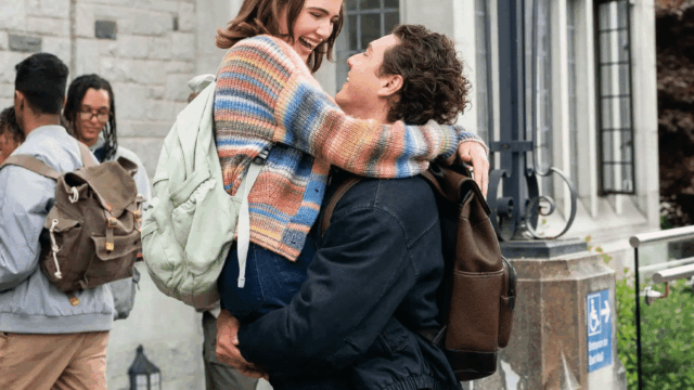 Off Campus: Série passa The Boys e Reacher na estreia