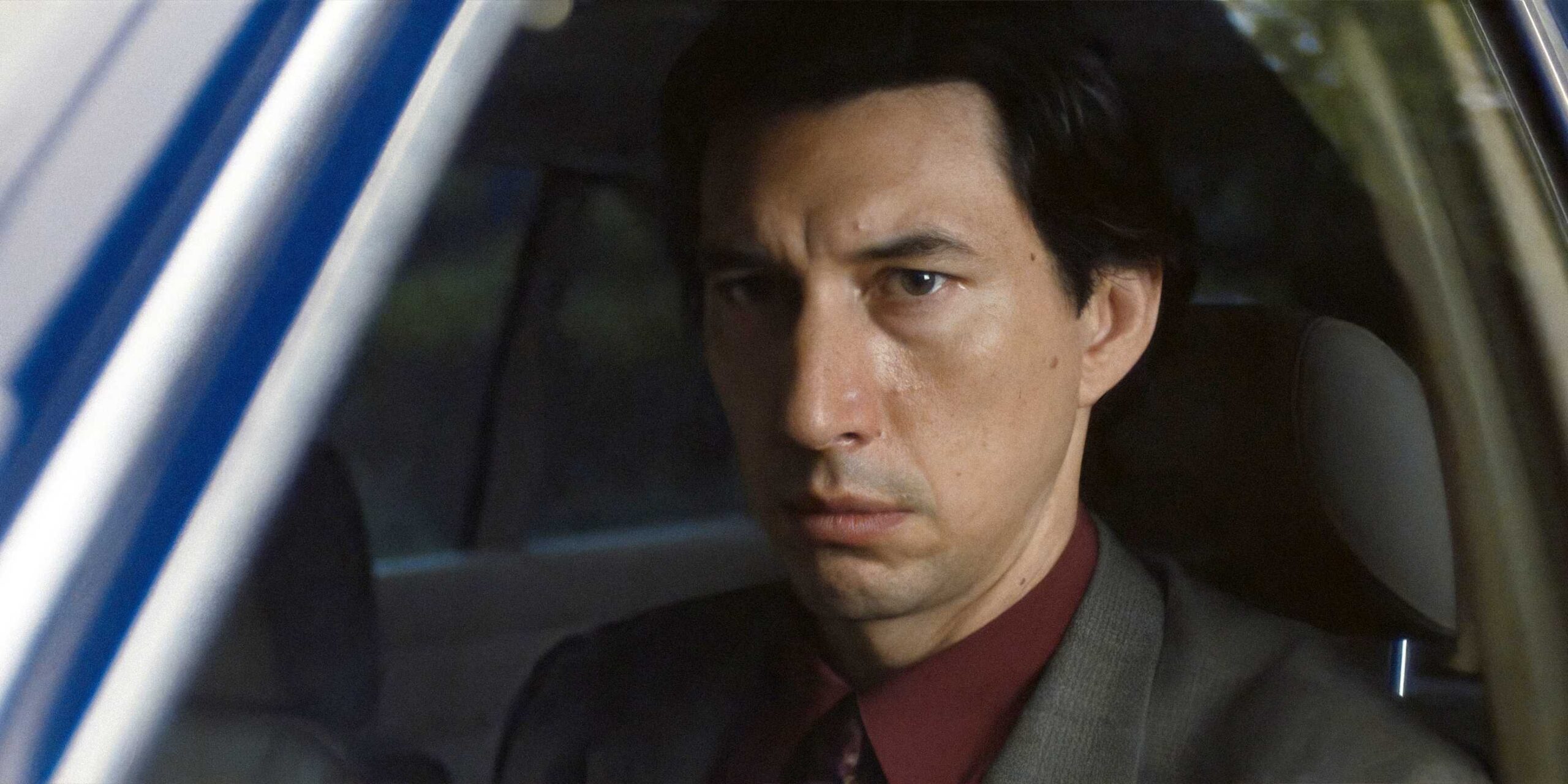 Adam Driver em Paper Tiger