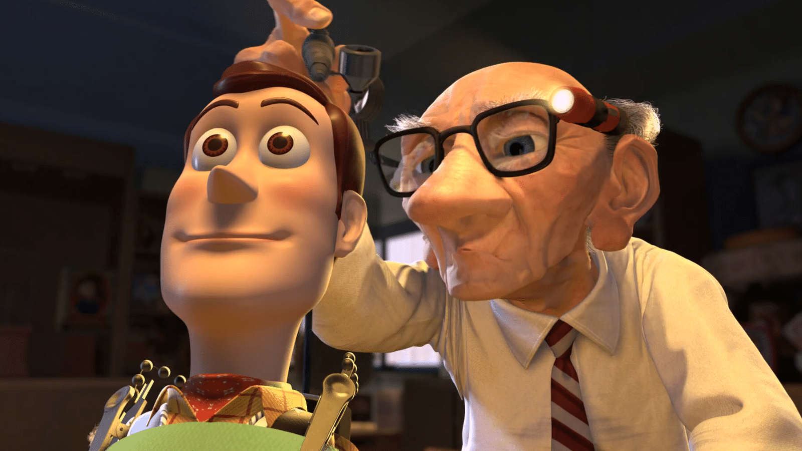 Rex, Ham, Senhor Cabeça de Batata e Slinky em cena cômica de Toy Story 2