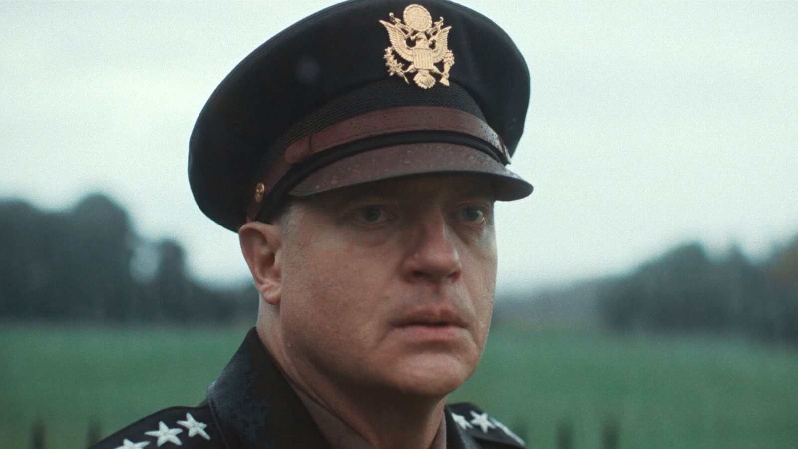 Pressão acelera no digital com Brendan Fraser no comando