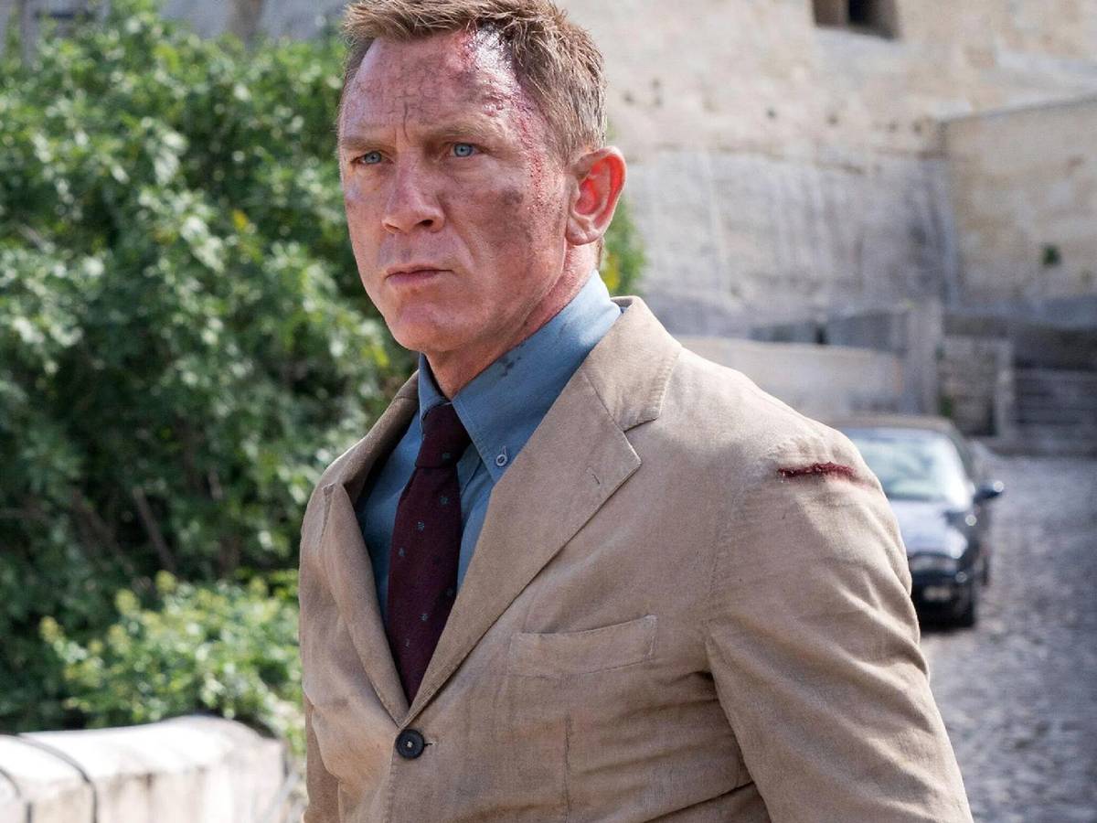 Pôster oficial de 007 – Sem Tempo para Morrer com Daniel Craig em destaque