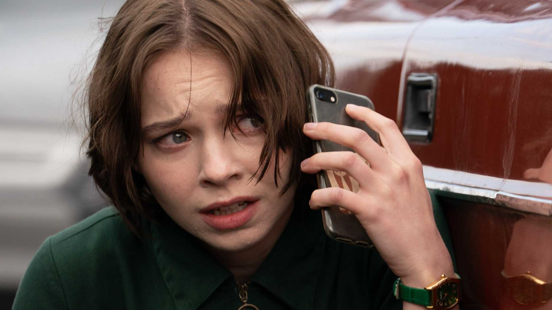 Emma Myers como Pip Fitz-Amobi em A Good Girl's Guide to Murder Temporada 2