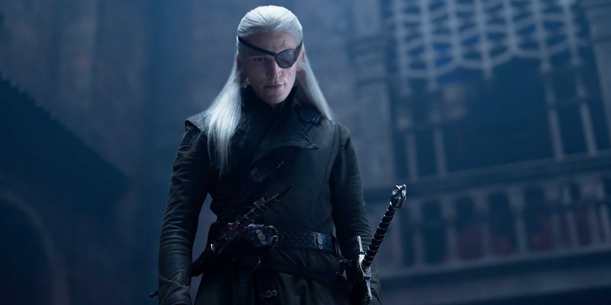 Ewan Mitchell como Aemond Targaryen em House of the Dragon