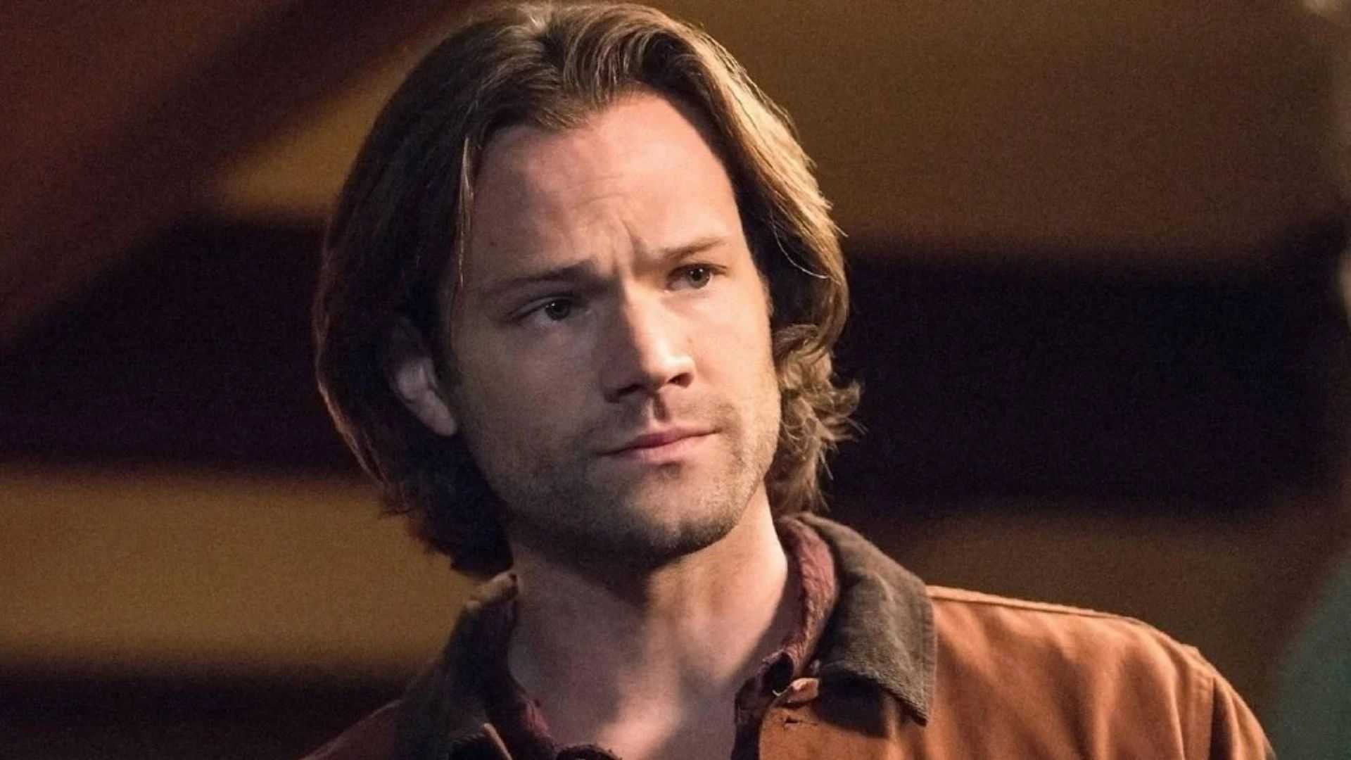 Jared Padalecki como Sam Winchester em Supernatural.
