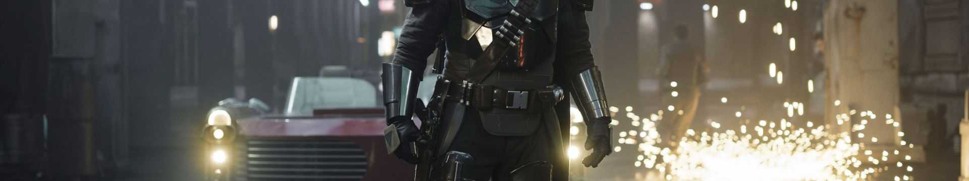 Mando e Grogu em um beco em Mandalorian & Grogu