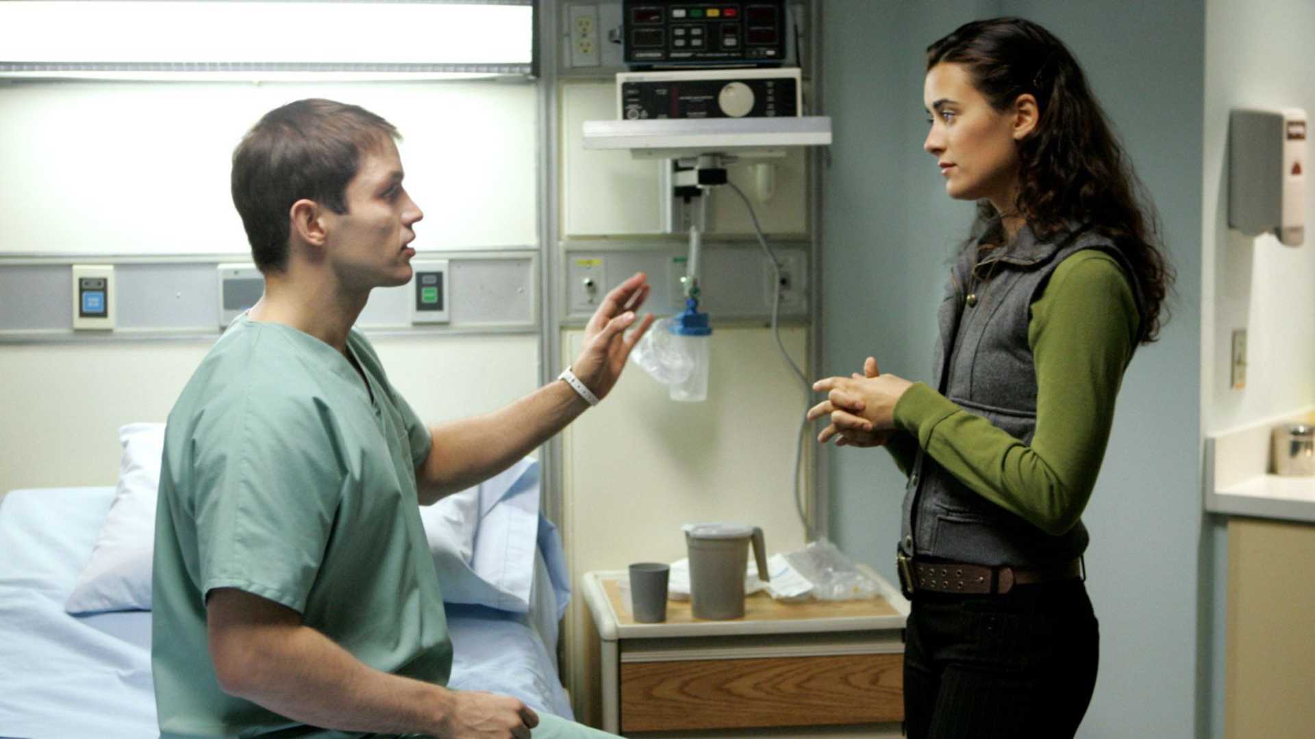 Matthew Marsden com Cote De Pablo como Ziva de NCIS