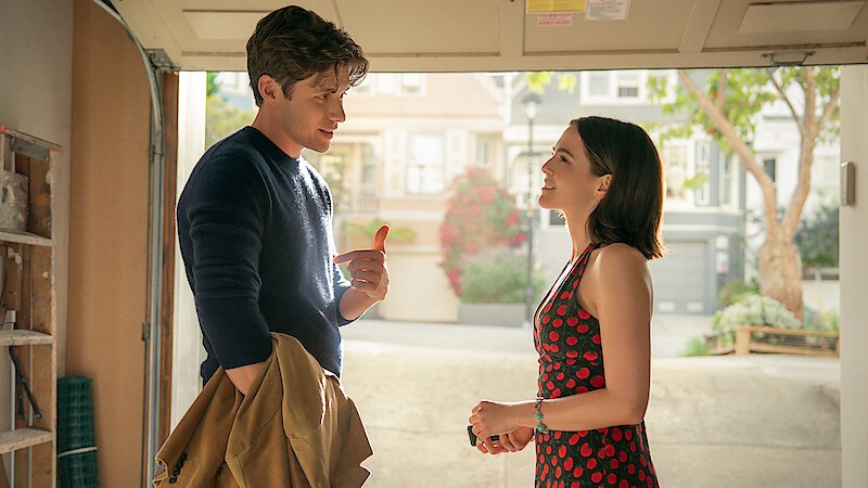 Elenco principal de Mensagens para Isabelle em foto oficial de divulgação da Netflix