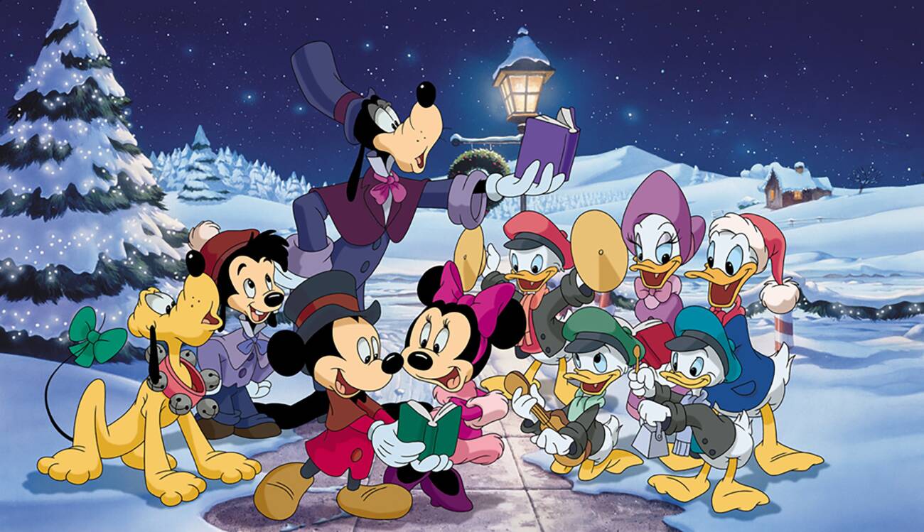 Bastidores de animação de Mickey’s Home Alone, arte conceitual com equipe criativa e elementos natalinos