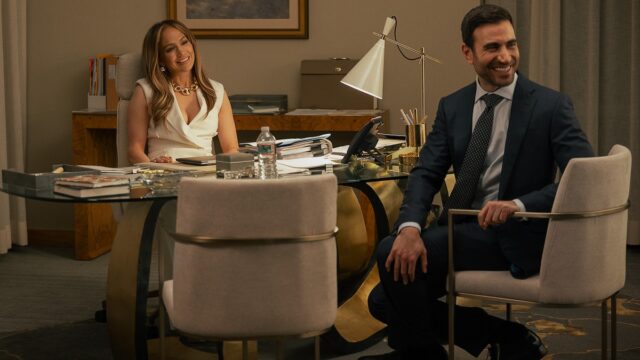 Jennifer Lopez volta à Netflix com Paixão de Escritório