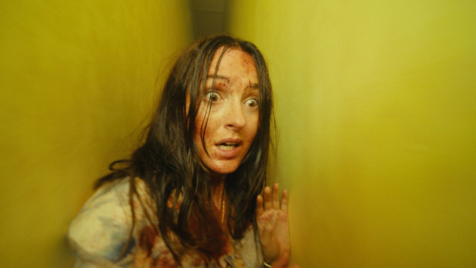 A24 leva Backrooms: Um Não-Lugar de volta ao cinema