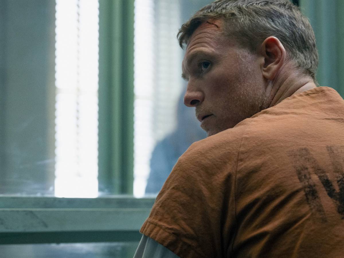 Elenco principal de Eu Vou Te Encontrar reunido em imagem oficial da Netflix