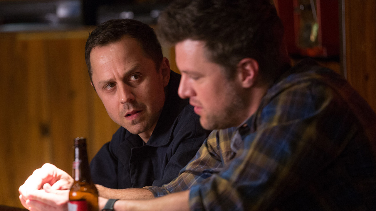 Sneaky Pete vai sair da Netflix? O detalhe é o Prime