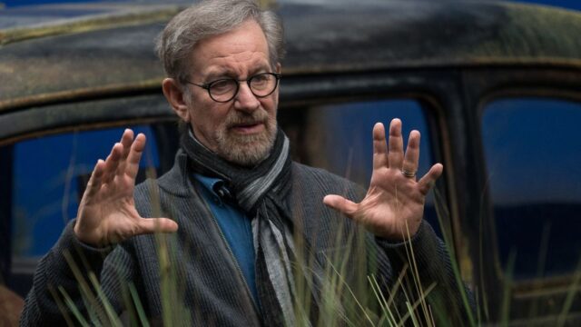 Qual filme de Nolan Spielberg põe no topo?