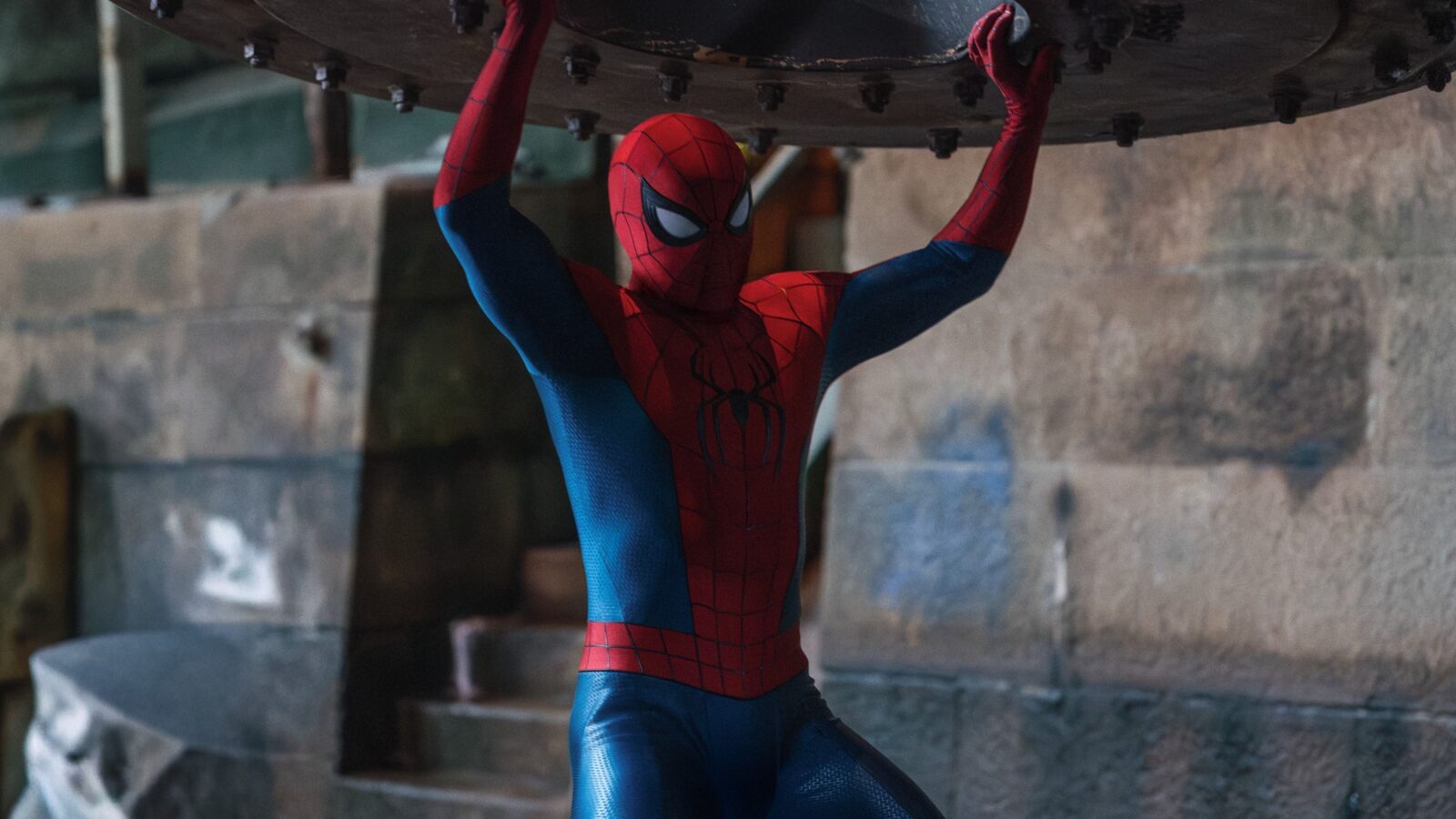 Seu Amigão da Vizinhança mexe no mentor do Aranha