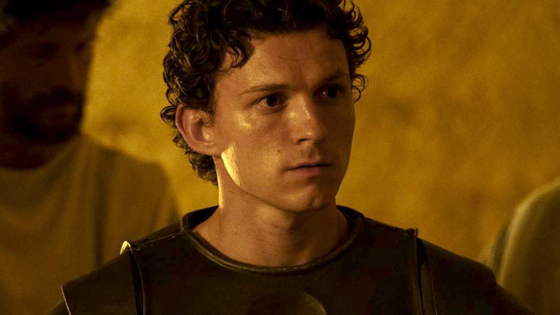 Tom Holland como Telemachus em The Odyssey de Christopher Nolan