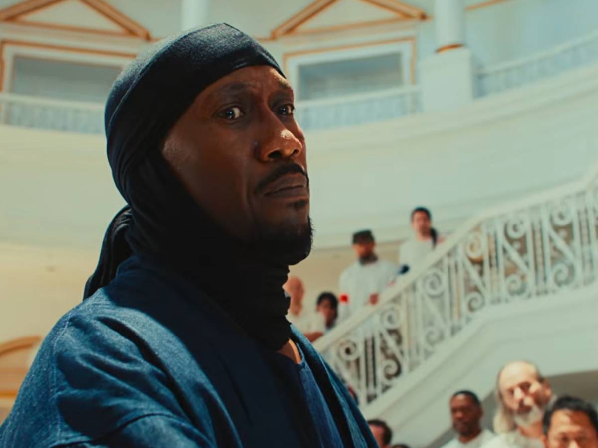 Elenco principal de Your Mother Your Mother Your Mother em montagem oficial com Mahershala Ali, Giancarlo Esposito e John Cho