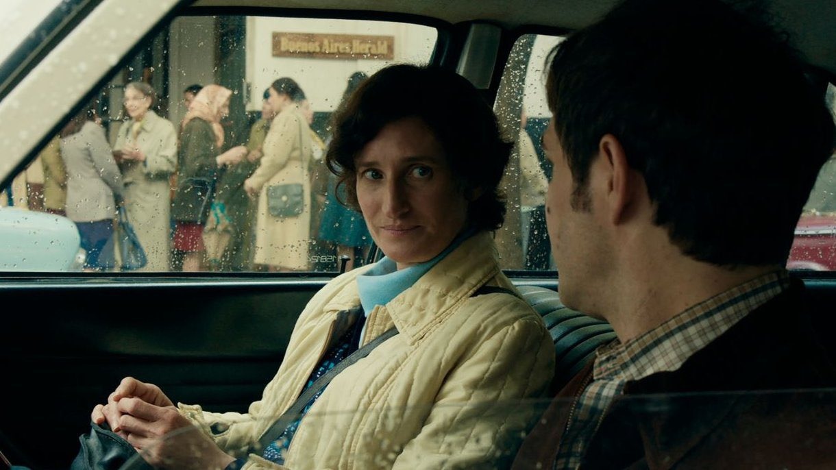 Villaflor na Netflix: O que muda com Camille Cottin?