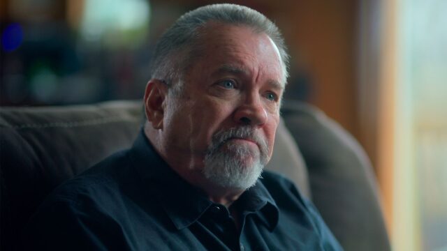 Cabe numa noite? Worst Neighbor Ever estreia na Netflix