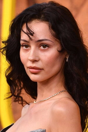 Alexa Demie como Maddy Perez em Euphoria