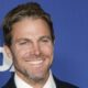 Baywatch: A aposta nostálgica da FOX com Stephen Amell